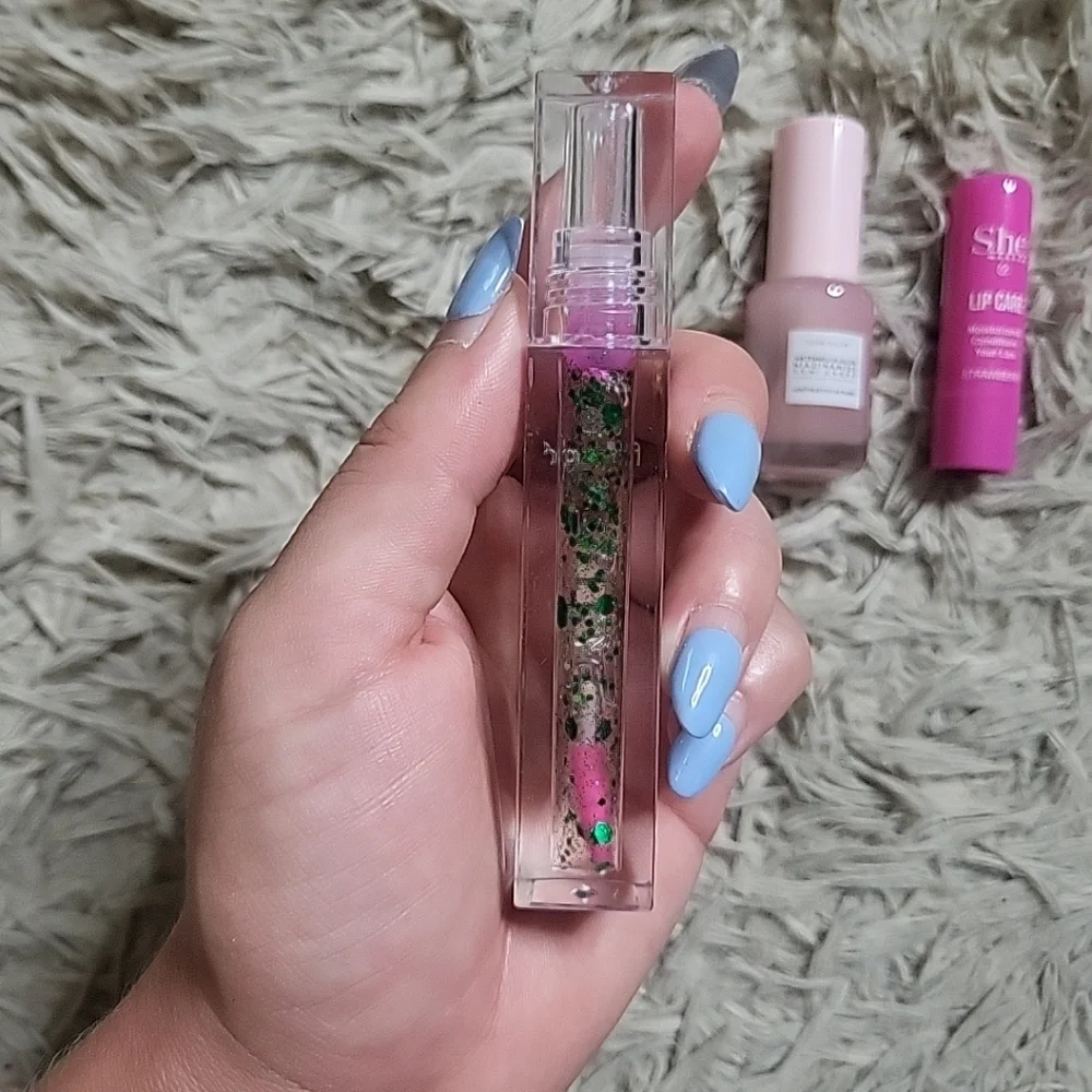 Beauty Bundle Glow Recipe Watermelon Glow Niacinamide Dew Drops Lips Plumping ✨️